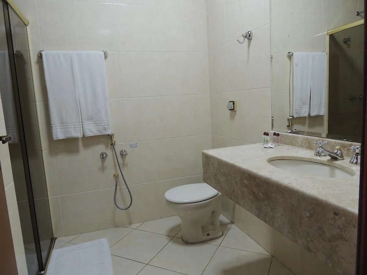 Hotel Monte Carlo Campos do Jordao