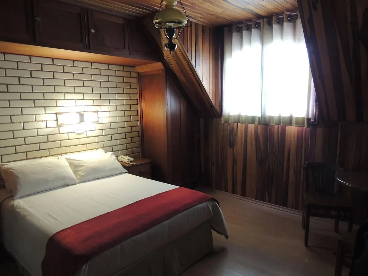 Hotel Monte Carlo Campos do Jordao
