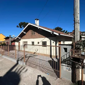 Refugio Girassol Campos do Jordão